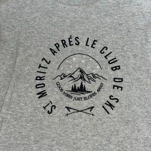 American eagle sweater / thin crew neck